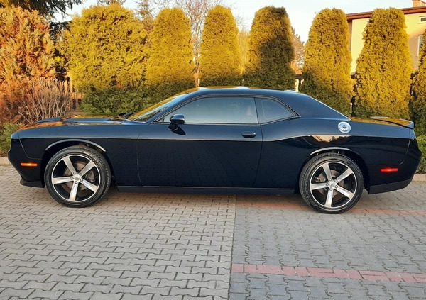Dodge Challenger cena 135000 przebieg: 25993, rok produkcji 2019 z Jedlicze małe 742